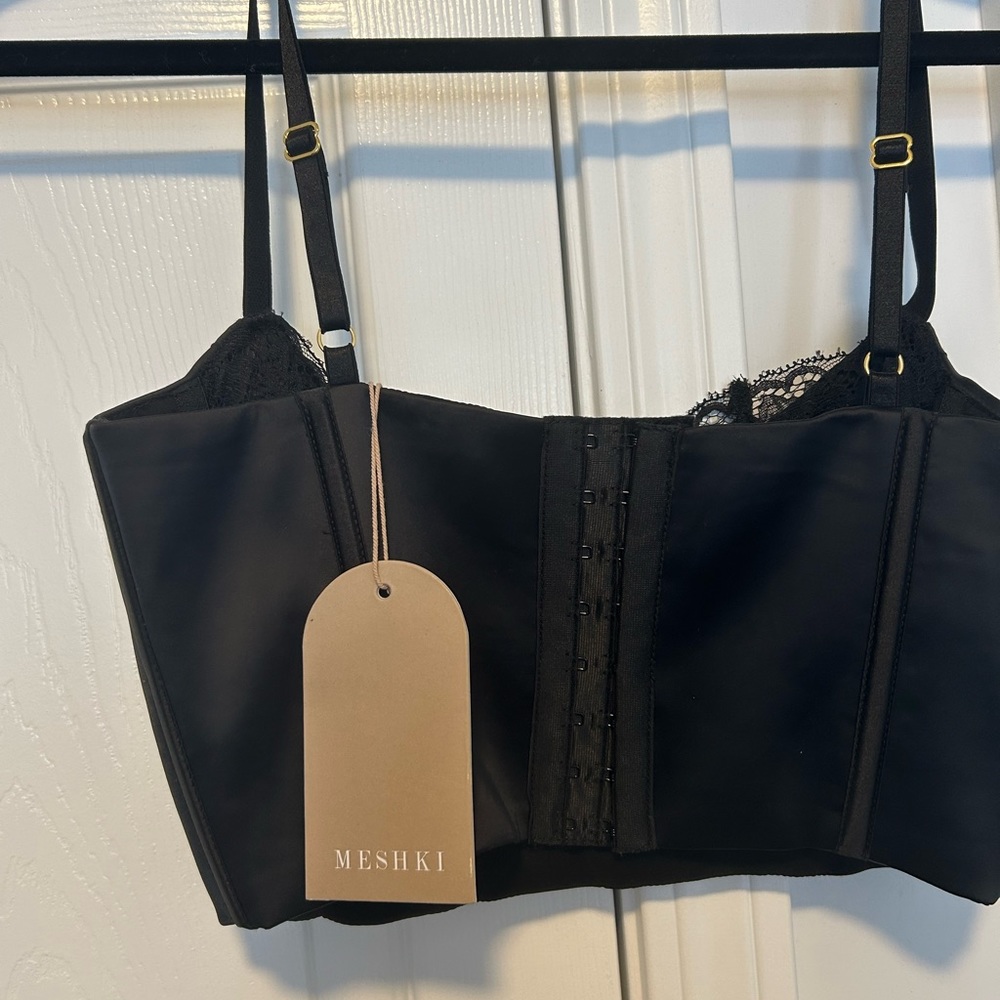 Meshki Black Lace Trim Crop Top - Picture 5 of 7